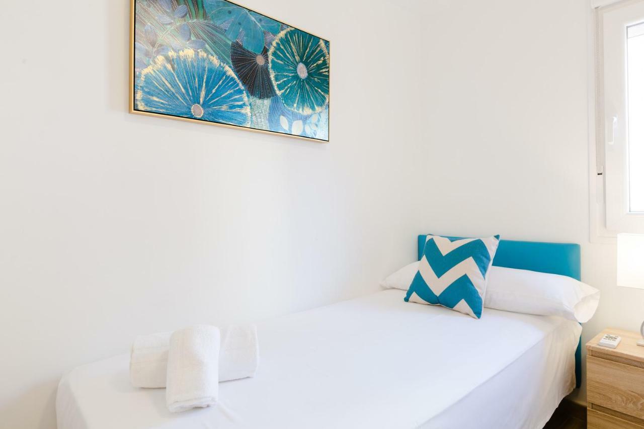 Picasso Daisy Apartment Фуeнхирола Екстериор снимка