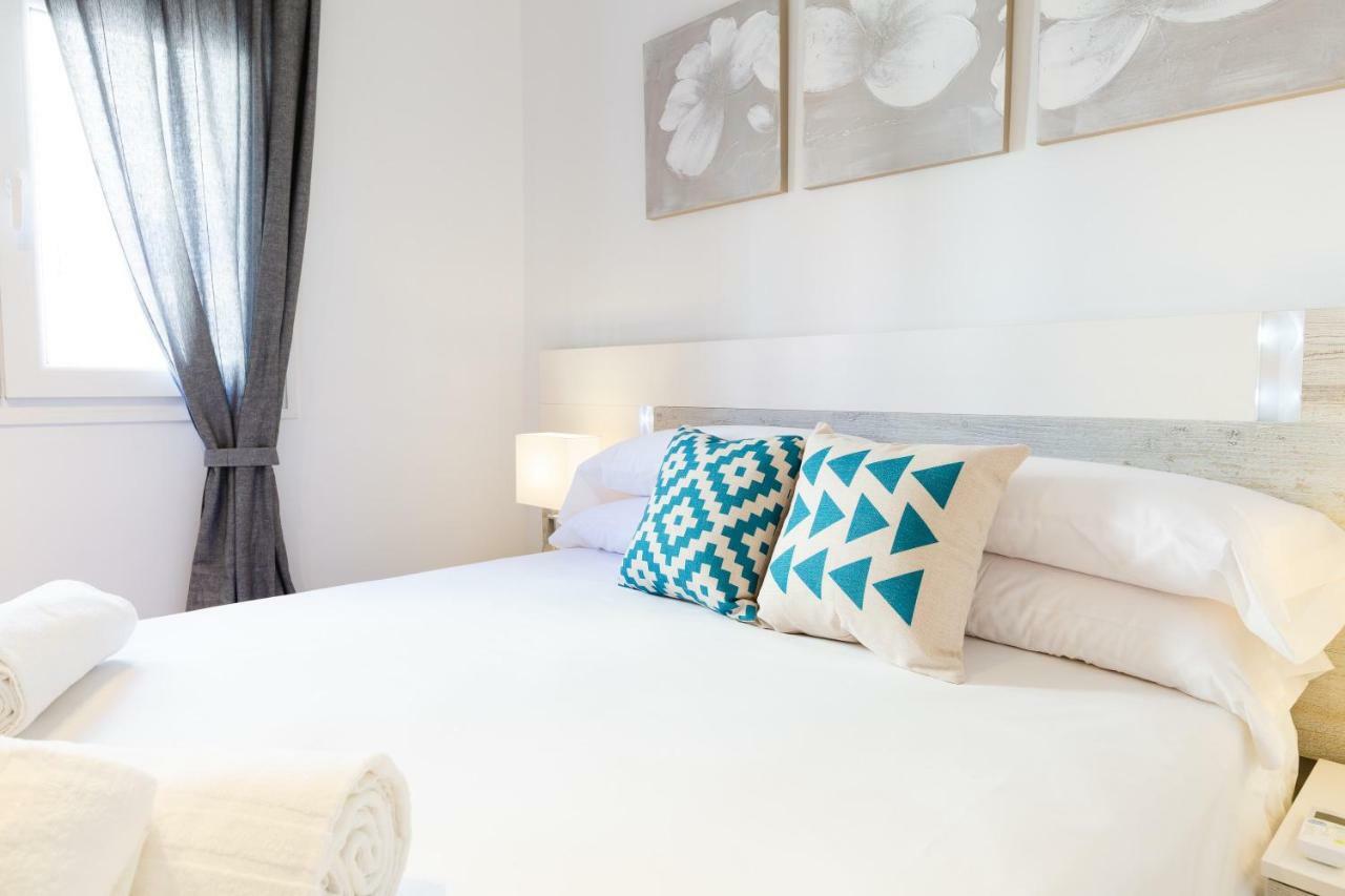Picasso Daisy Apartment Фуeнхирола Екстериор снимка