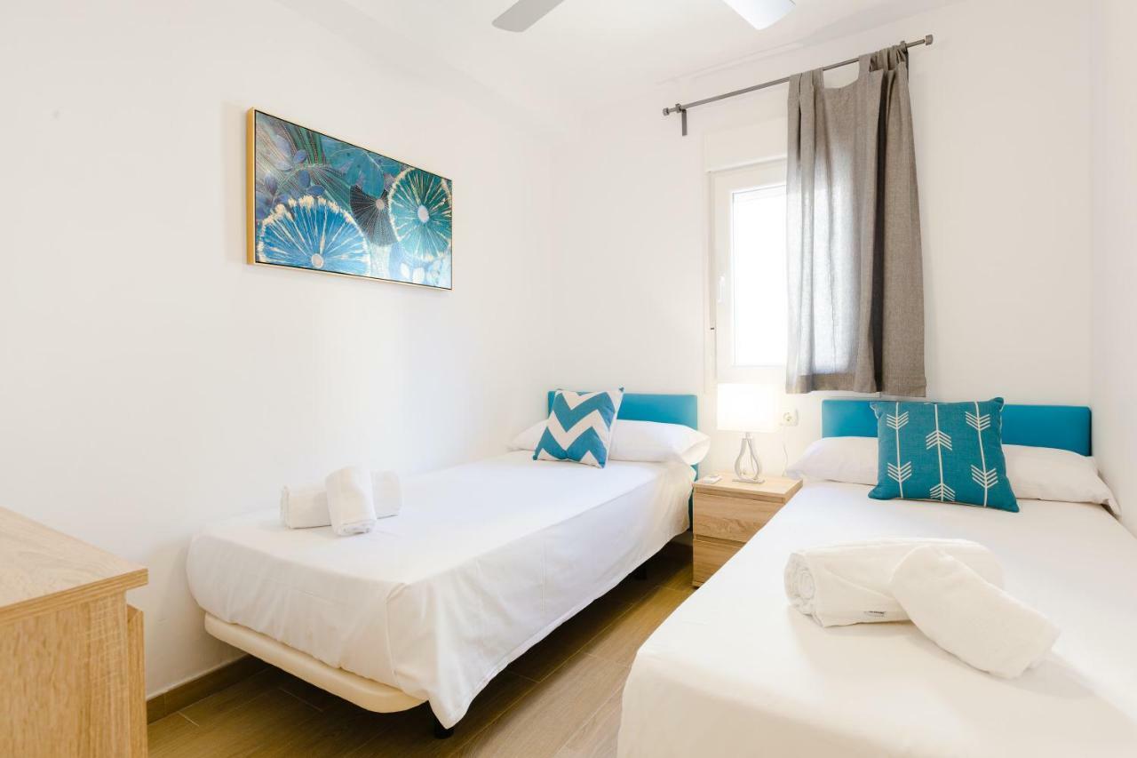 Picasso Daisy Apartment Фуeнхирола Екстериор снимка