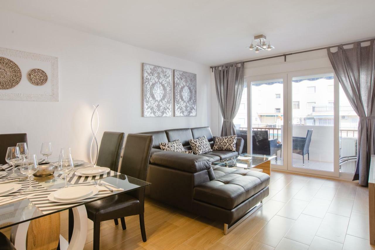 Picasso Daisy Apartment Фуeнхирола Екстериор снимка