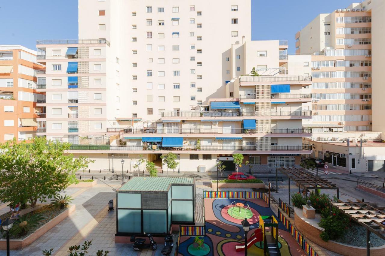 Picasso Daisy Apartment Фуeнхирола Екстериор снимка